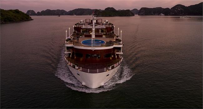 Heritage Lan Ha Cruise